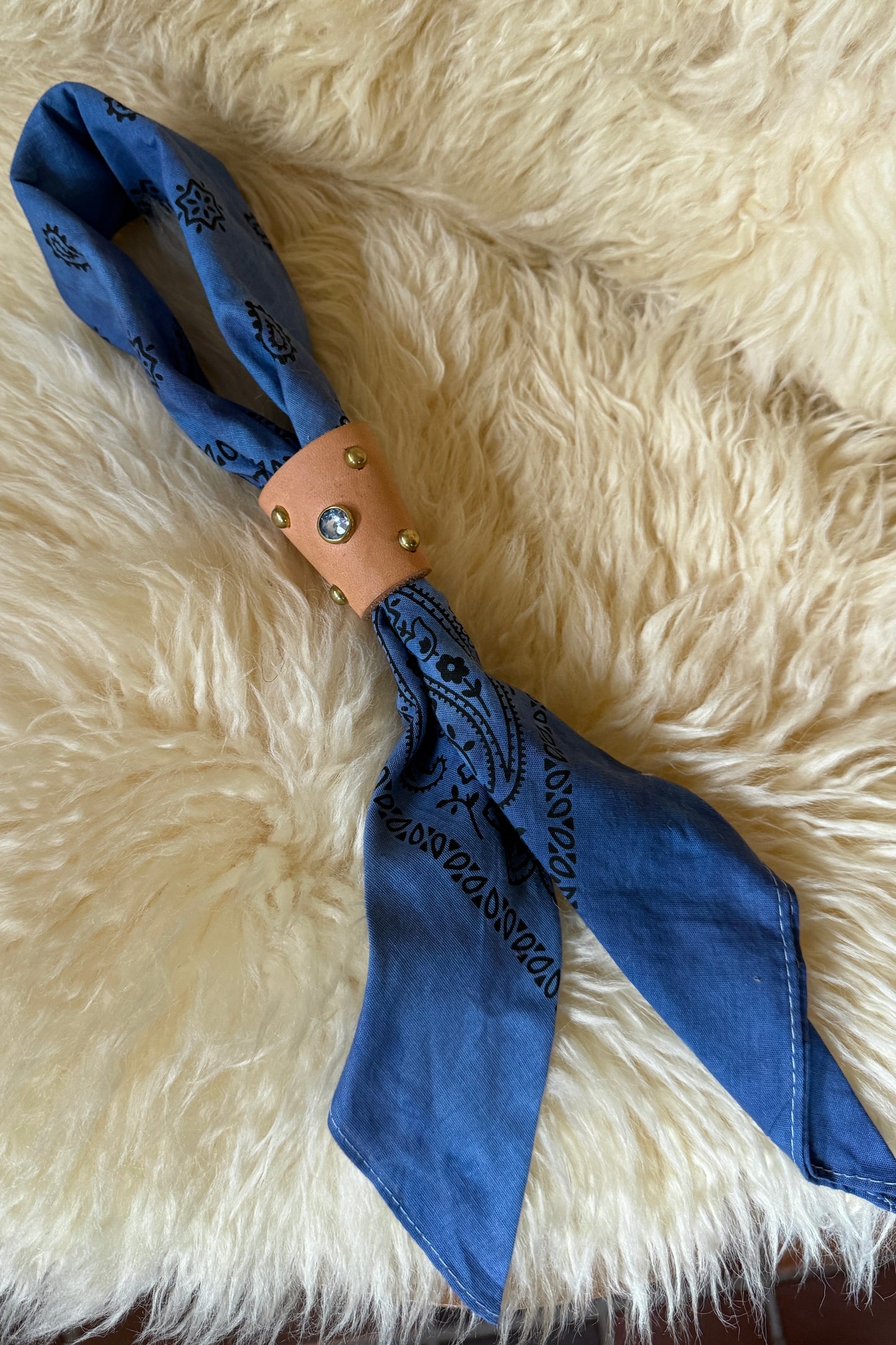 Bandana + Snap Leather Slide