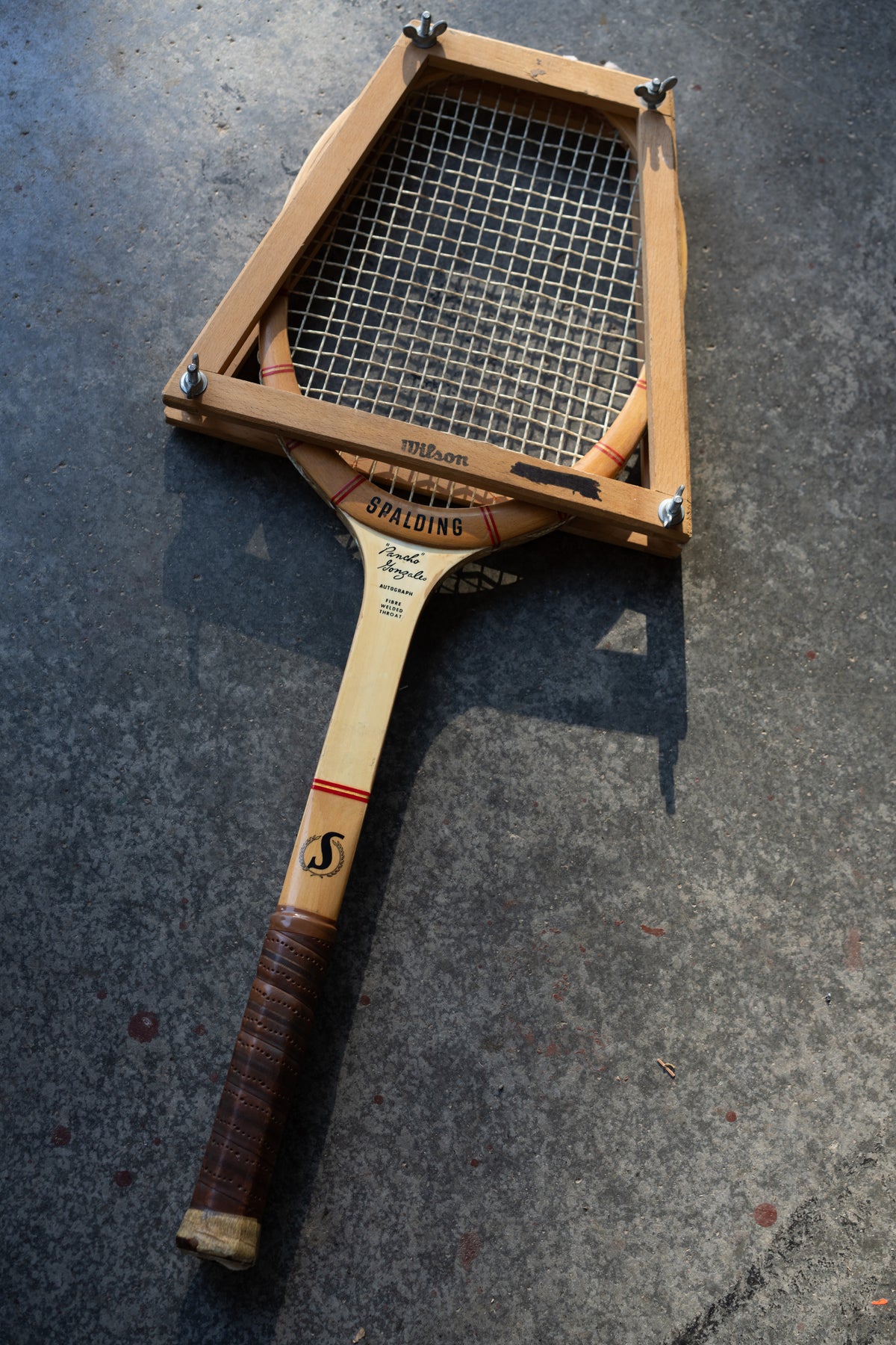Spalding Pancho Gonzales Autograph Tennis Racket