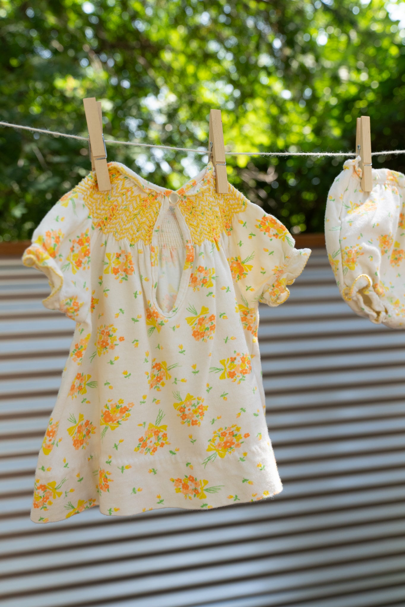 Golden Petal Set (Girls)