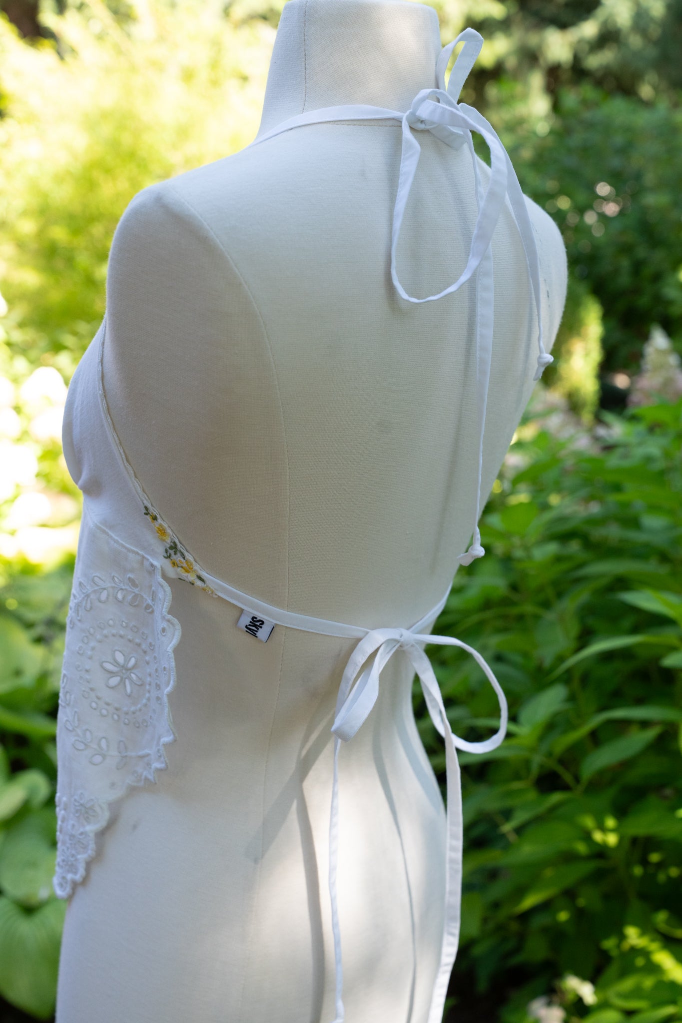 Sun-Sweet Hankie Top