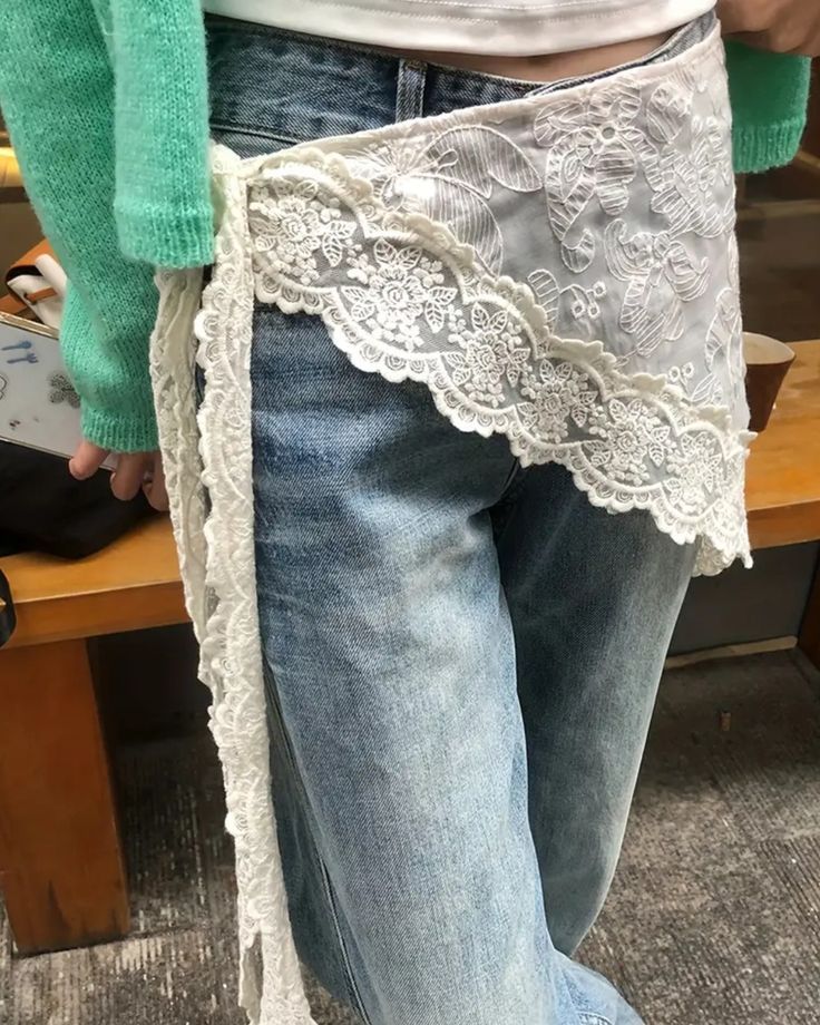 Daydream Lace Tie Skirt