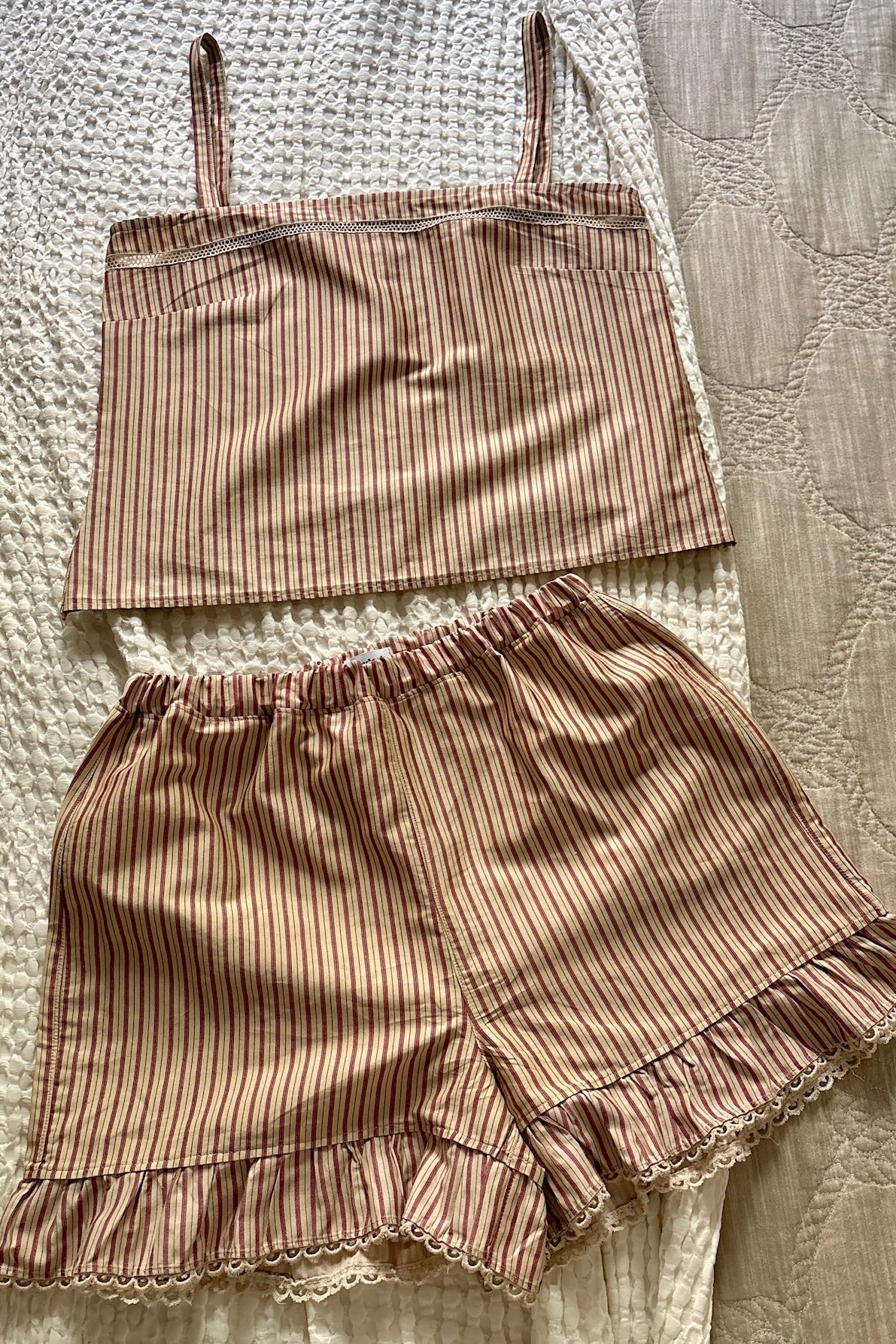 Dakota Stripe Short