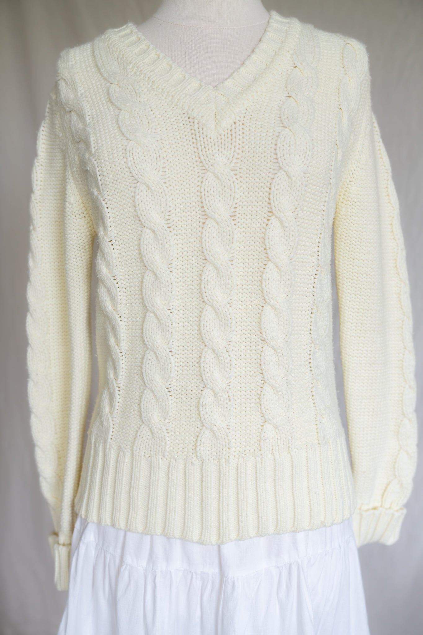 Cable Knit V-neck Sweater