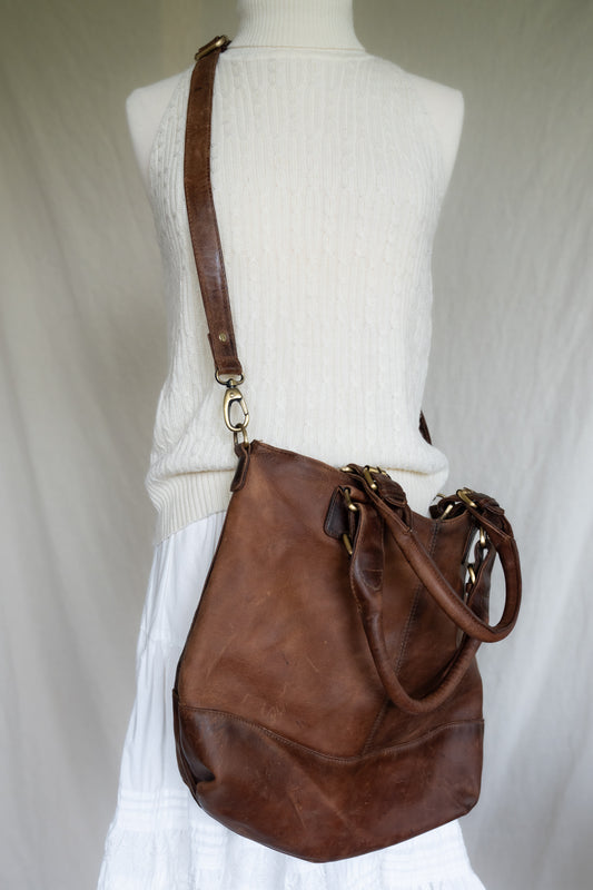 Clifton Classic Leather Tote