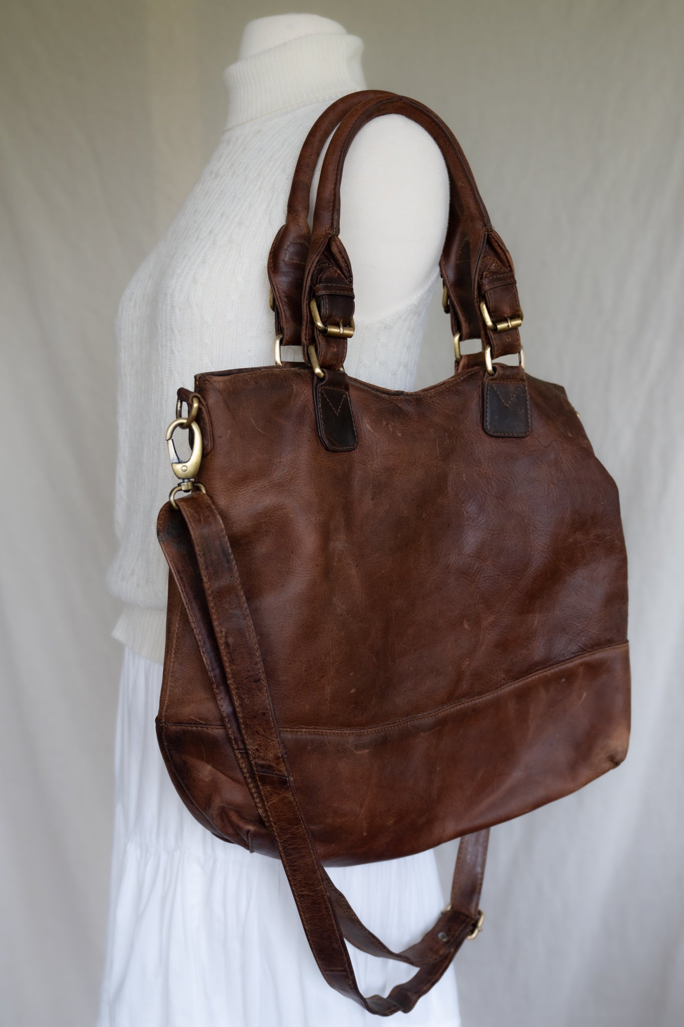 Clifton Classic Leather Tote