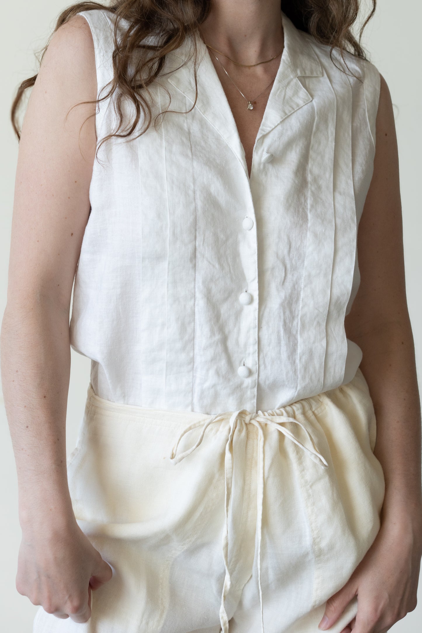 JNY Sleeveless Linen Top