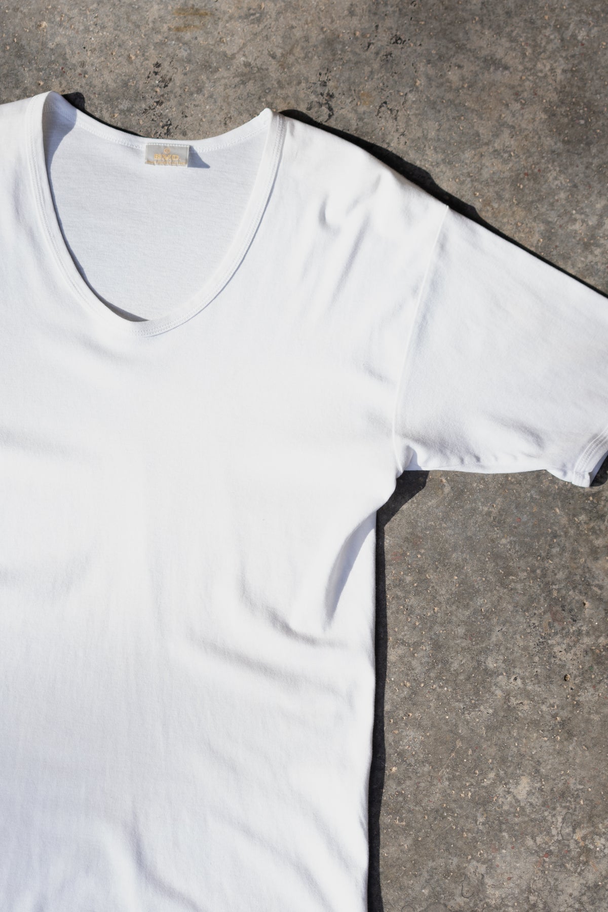 Perfect Cotton Scoop Neck Tee