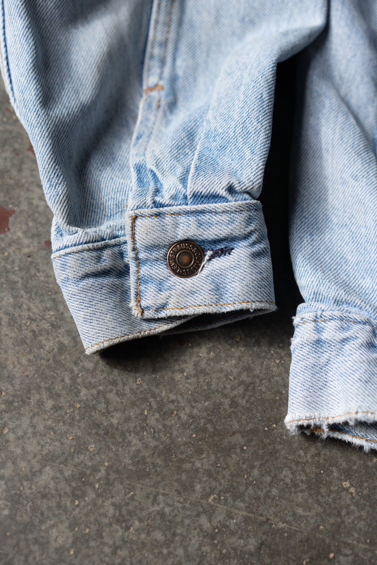 90s Levi’s Denim Work Jacket