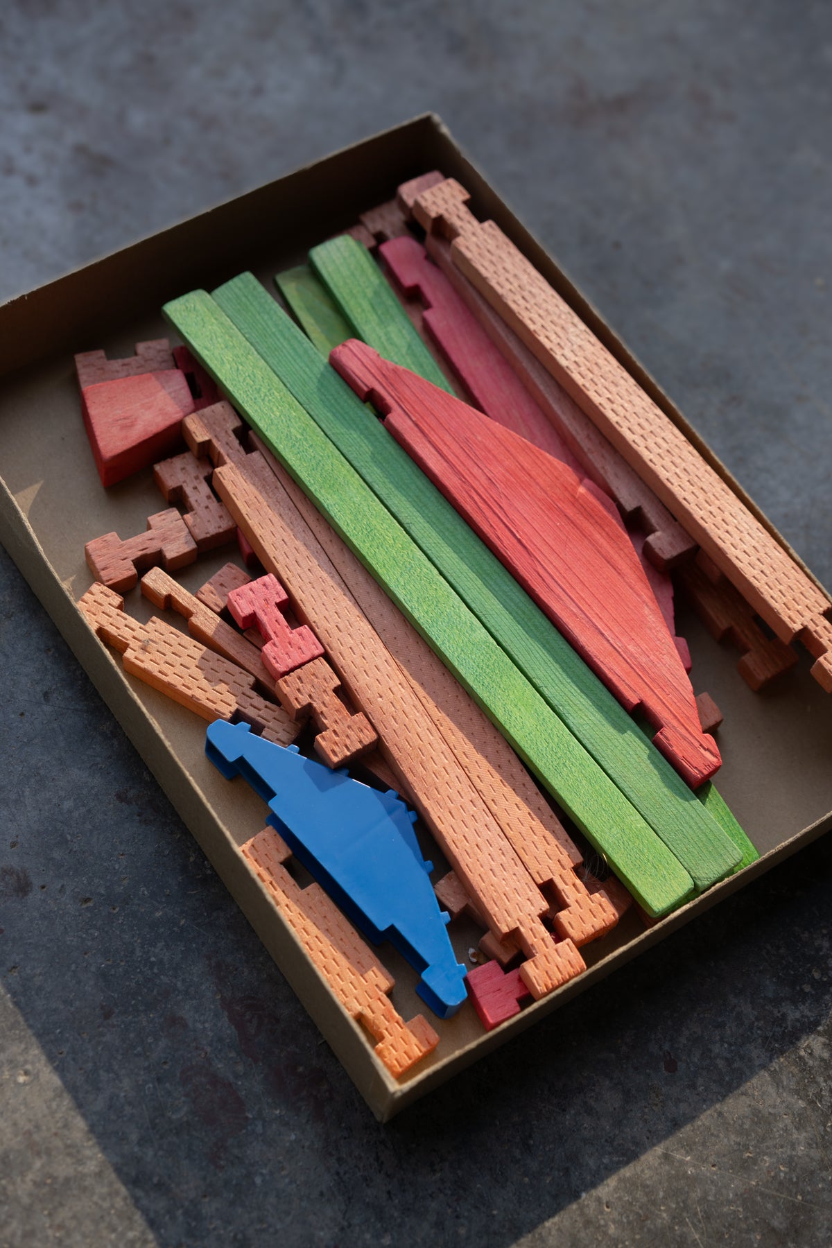 Roy Toy Log Building Set