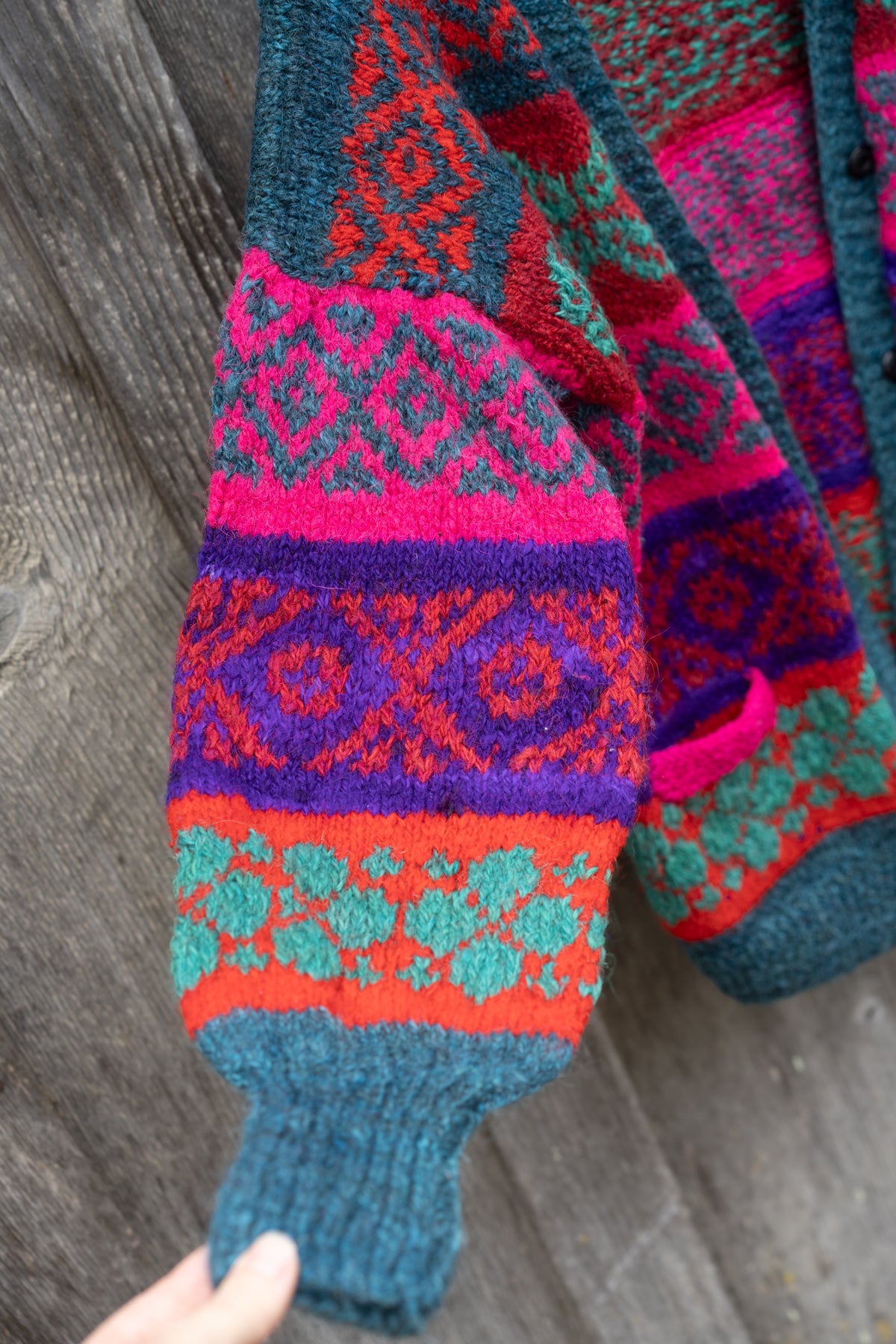 Abstract Pattern Wool Cardigan