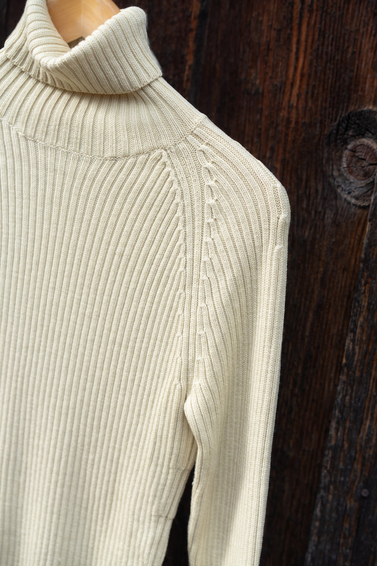 Pale Celadon Ribbed Merino Wool Turtleneck