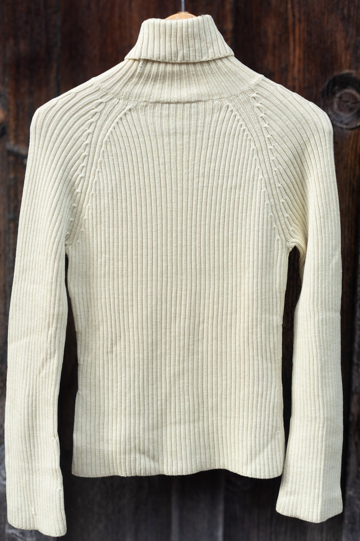 Pale Celadon Ribbed Merino Wool Turtleneck