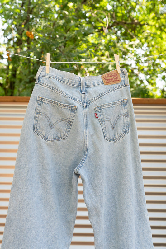 Levi's