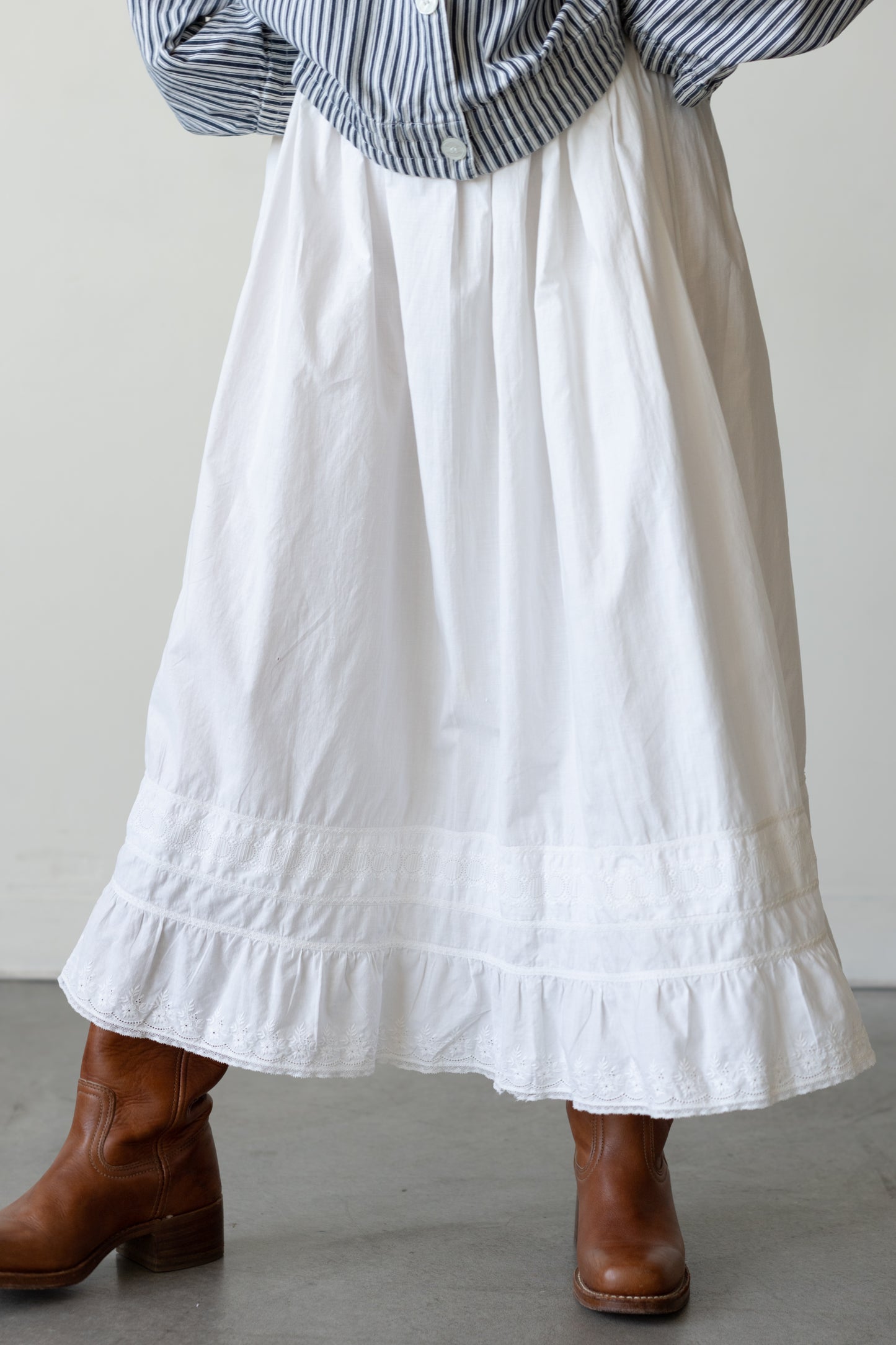 Antique Eyelet Hem Skirt