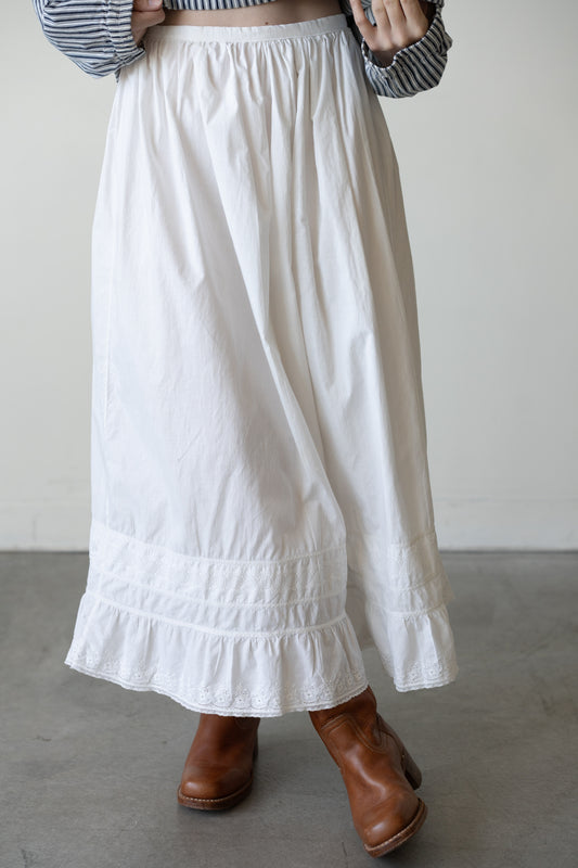 Antique Eyelet Hem Skirt