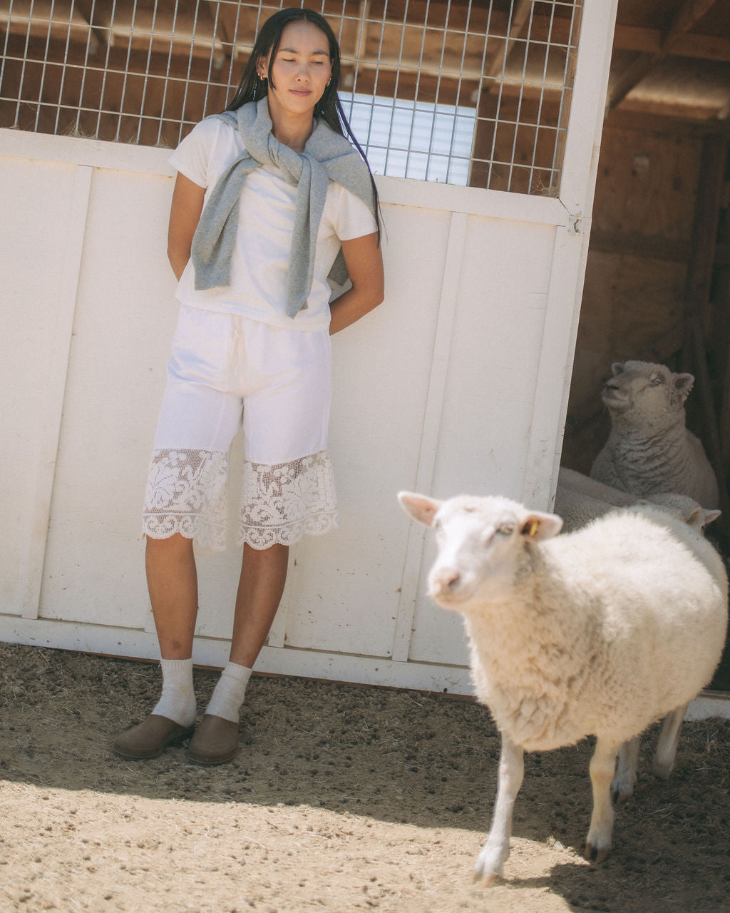 Johnstons of Elgin Cashmere V-Neck Sweater