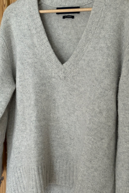 Modern Oversized Cashmere Sweater