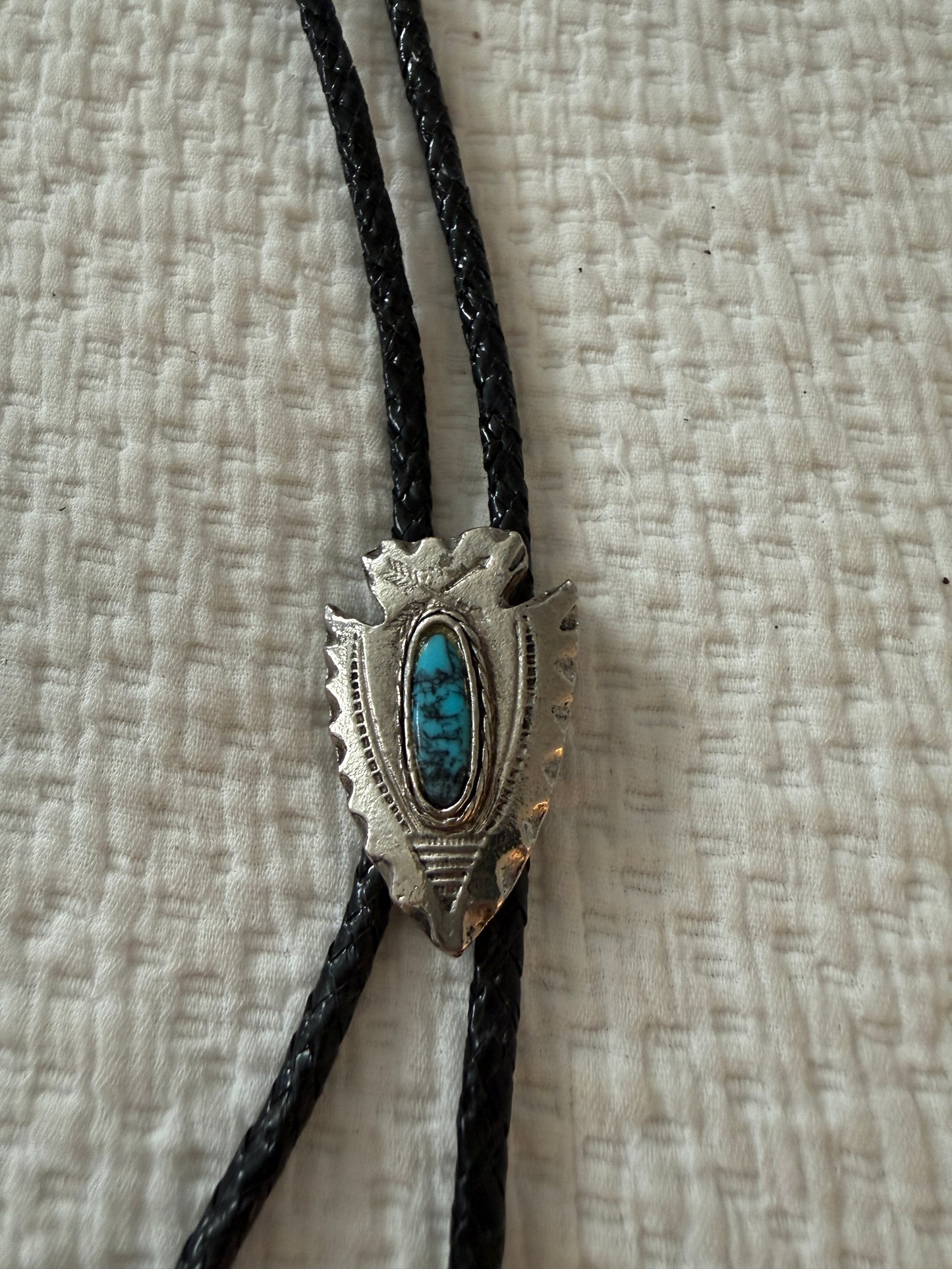 Turquoise Arrowhead Bolo Tie
