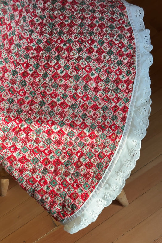 Reversible Quilted Tree Skirt