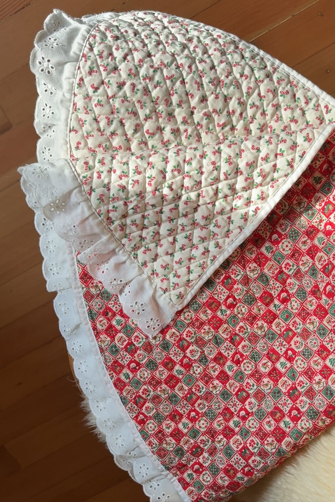 Reversible Quilted Tree Skirt