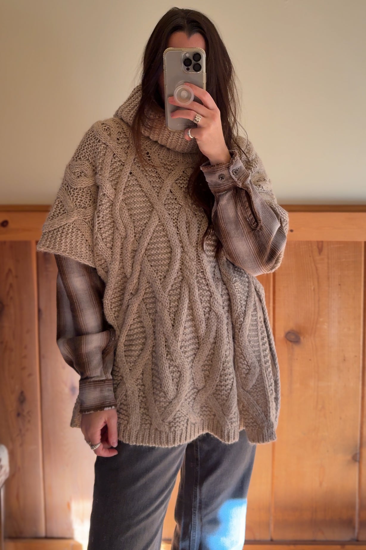 Cableknit Poncho