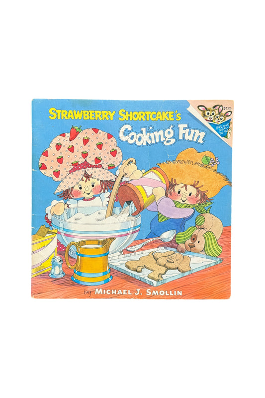 1980 Strawberry Shortcake's Cook Fun by Michael J. Smollin